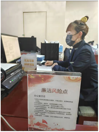 C:\Users\Administrator\Videos\QQ截图20211108101131.png C:\Users\Administrator\Videos\QQ截图20211108101131.png