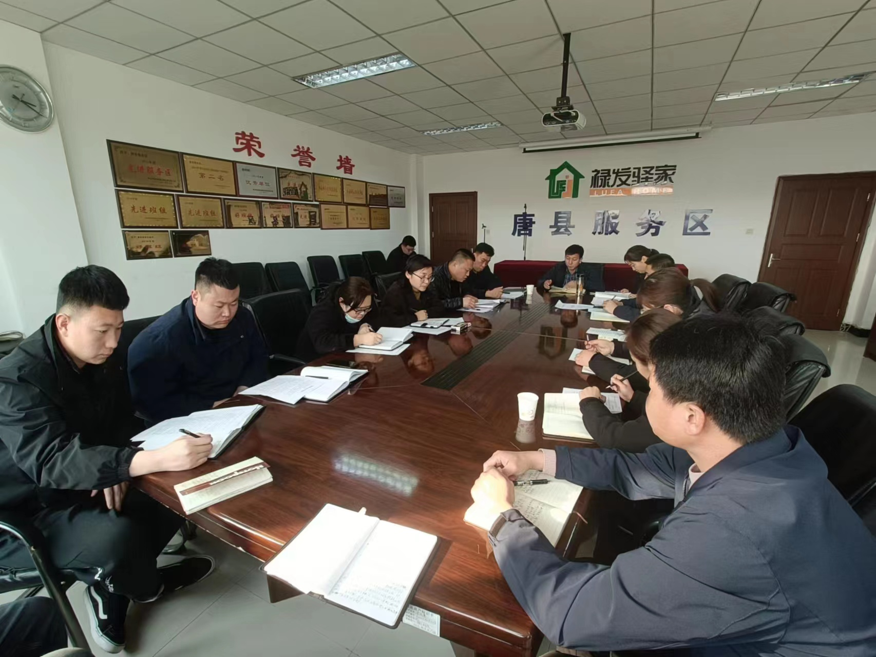 C:\Users\86183\Desktop\图片1.png C:\Users\86183\Desktop\图片1.png